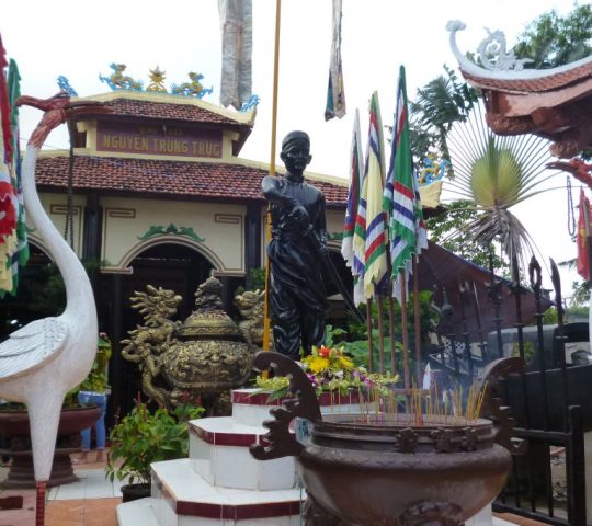 Đình thần Nguyễn Trung Trực
